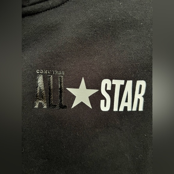 Women’s Cropped zip up hoodie Size Medium - Picture 2 of 7